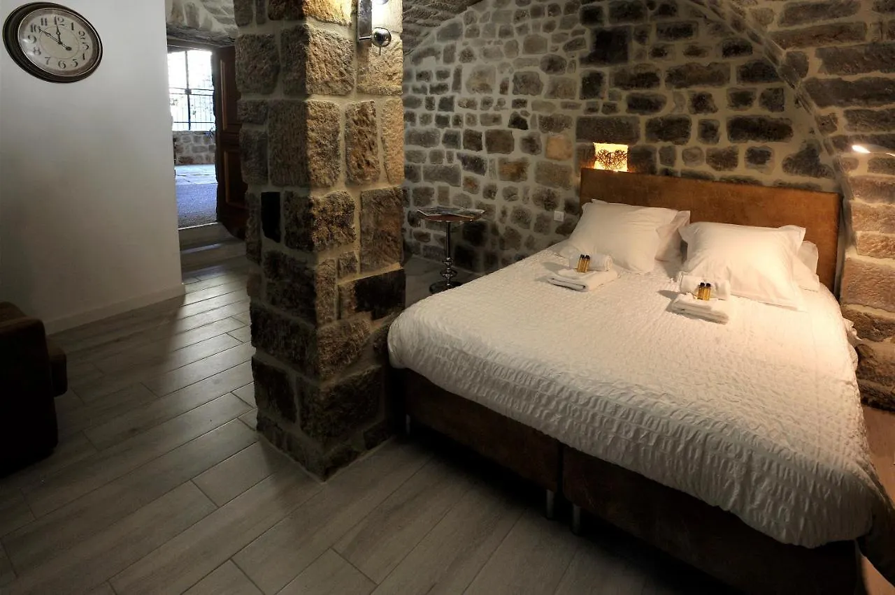 Chambre Comballe Charmante Avec Jacuzzi Sanilhac  0*, Sanilhac (Ardeche) France